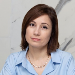 Елена Гусейнова